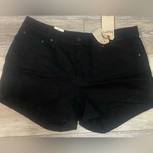 Levis mid length shorts womens size 18–NWT